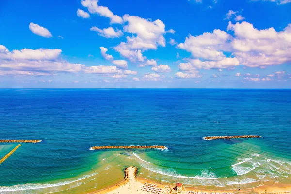 Magnificent Sandy Beach Tel Aviv Blue Waters Mediterranean Attract Tourists — Stock Photo, Image