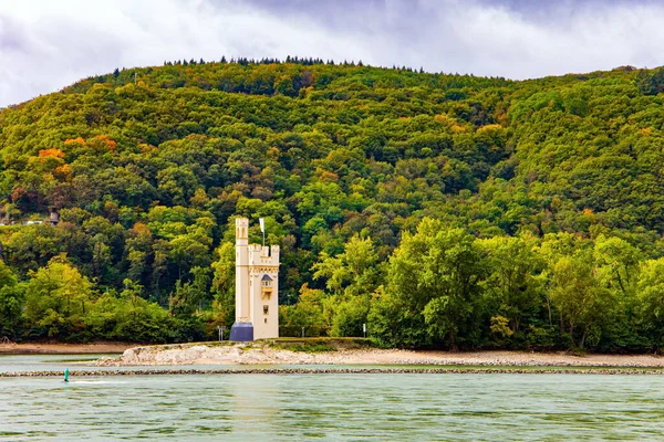 Alman Ortaçağ Ina Git Ren Nehrinin Kıyısında Romantik Eski Kaleler — Stok fotoğraf