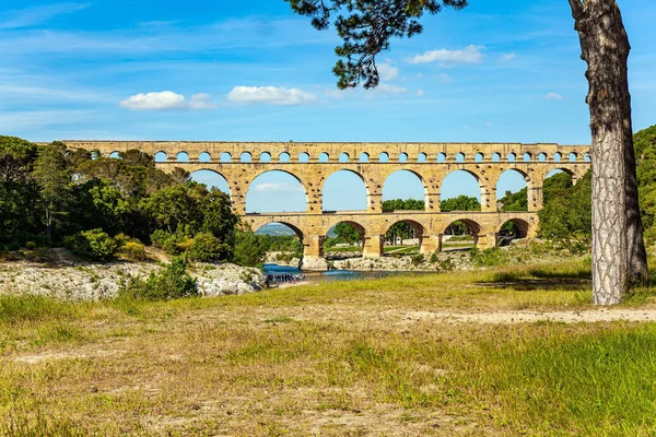 Pont Antique Pittoresque Aqueduc Pont Gard Est Haut Aqueduc Romain — Photo