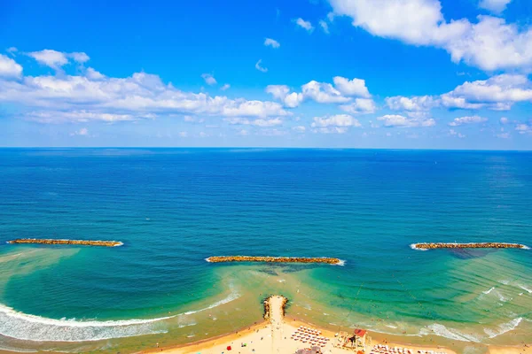 Υπέροχη Αμμώδης Παραλία Στο Τελ Αβίβ Ισραήλ Γαλάζια Νερά Της — Φωτογραφία Αρχείου