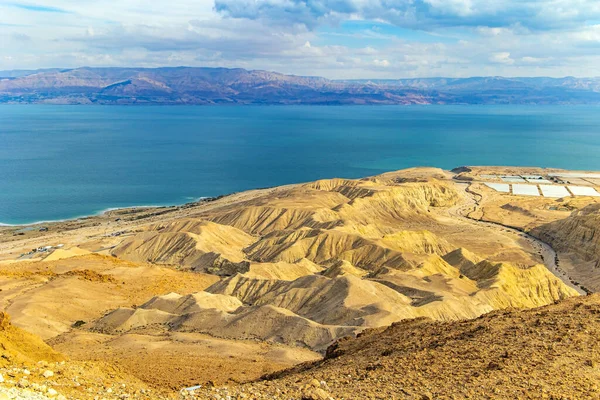 Izrael Wielkim Cudem Natury Jest Morze Martwe Chmurny Czysty Styczniowy — Zdjęcie stockowe