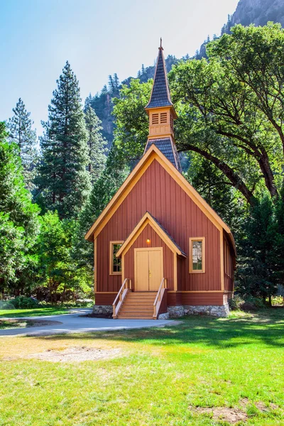 Pittoresca Casa Del Custode Del Parco Affascinante Yosemite Valley Foresta — Foto Stock