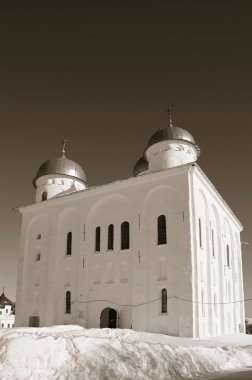 Hıristiyan Kilisesi Ortodoks Manastırı, Sepya toprakları üzerinde