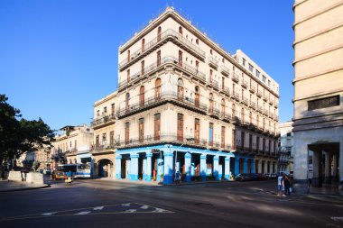 Paseo De Marti 'deki binalar (Prado).