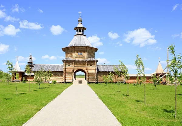 Church of St. Sergius of Radonezh and Holy Gates at the waterfal — Stock Photo, Image