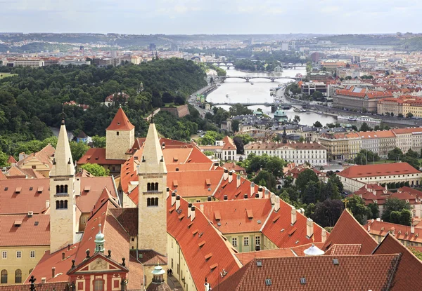 Královský palác Pražského hradu (pohled z věže svatého Víta Ca — Stock fotografie