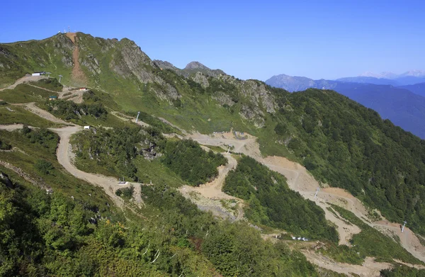 Tercer pico Aigbi en las montañas del Cáucaso. Krasnaya Polyana . —  Fotos de Stock