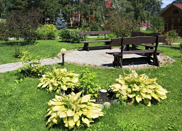 Landscaping within the tourist complex. Altai. Russia. — Stock Photo, Image