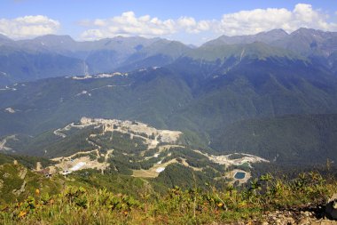 krasnaya polyana dağlarında Olimpiyat Köyü