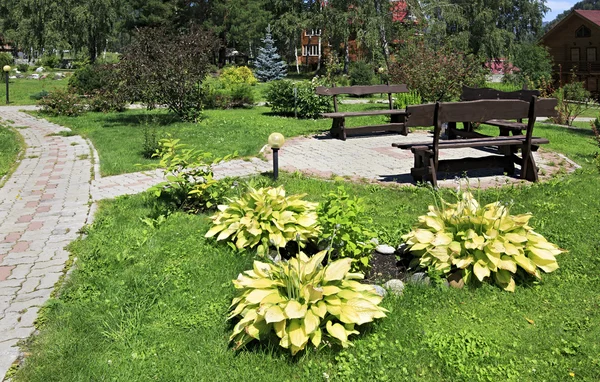 Landscaping within the tourist complex. Altai. Russia. — Stock Photo, Image