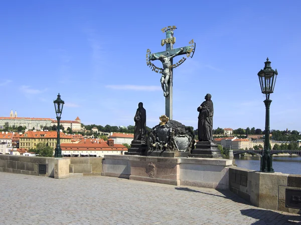 Posągi Święty Krzyż i Kalwarii. Most Karola w pra — Zdjęcie stockowe