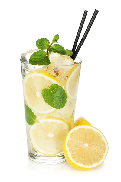 Glass of lemonade with lemon and mint — Stock Photo, Image