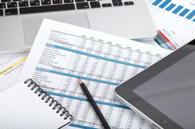 mali belgeler, bilgisayar ve ofis malzemeleri