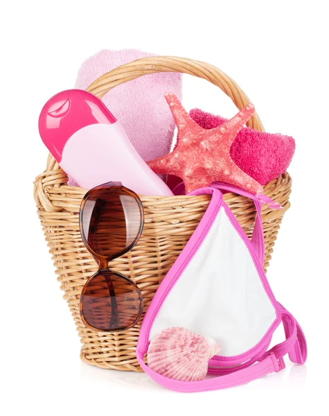 Beach items in basket — Stock Photo, Image