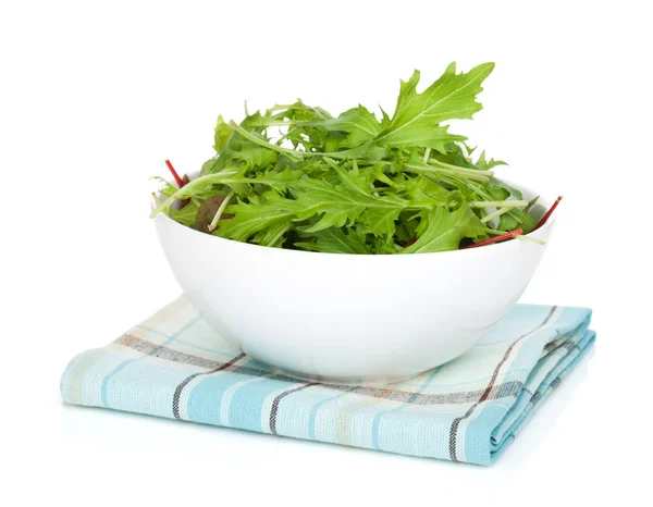 Salada verde fresca em uma tigela — Fotografia de Stock