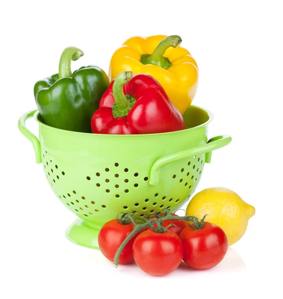 Fresh ripe vegetables in colander — Stock Photo, Image