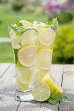 ev yapımı limonata