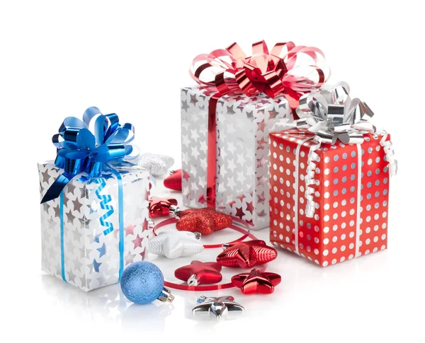 Christmas gift boxes and decor — Stock Photo, Image
