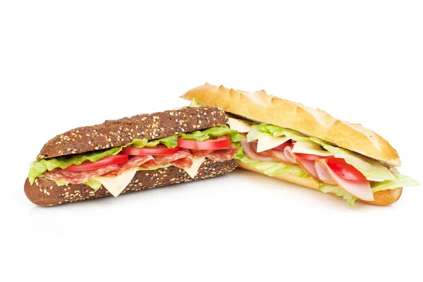 Sandwiches frescos con carne y verduras —  Fotos de Stock