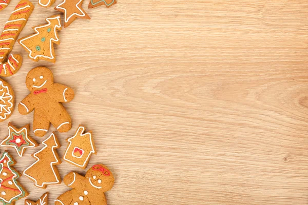 Fait maison divers biscuits de pain d'épice de Noël — Photo