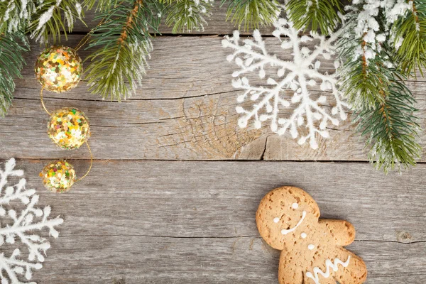 Árvore de abeto de Natal e decoração — Fotografia de Stock