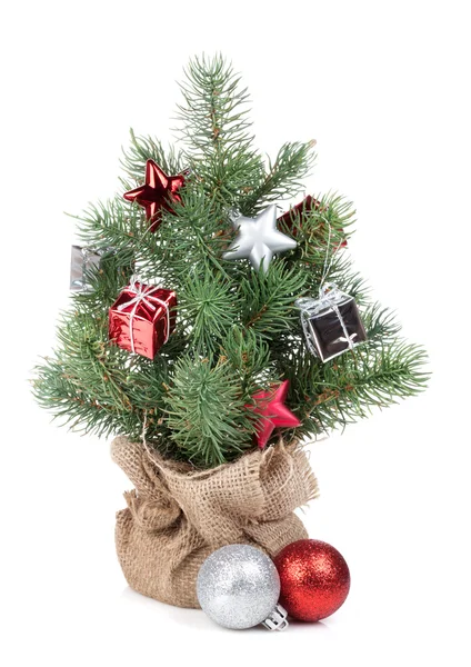 Pequeño árbol de Navidad — Foto de Stock