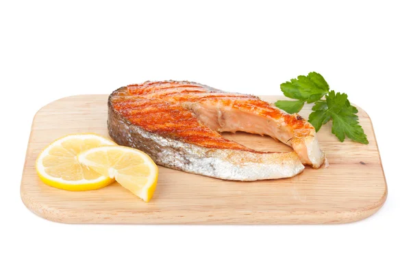 Salmon panggang dengan lemon — Stok Foto