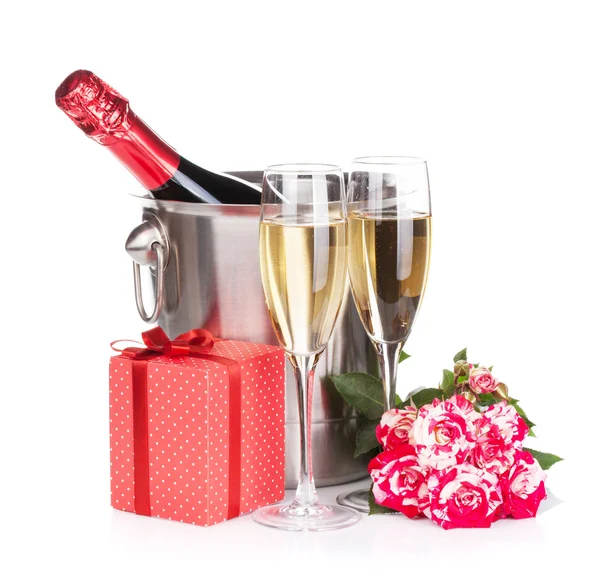 Champagne bottle with two glasses — Stock Photo, Image