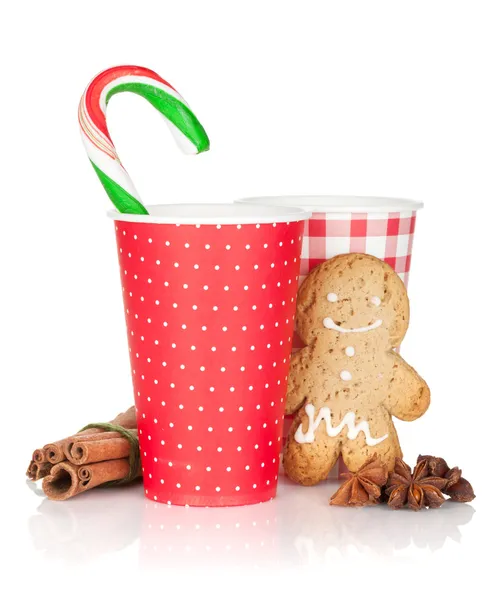 Christmas mulled wine with gingerbread cookie and candy cane — Stock Photo, Image