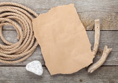 eski kağıt ve ip üzerinde ahşap dokulu arka plan