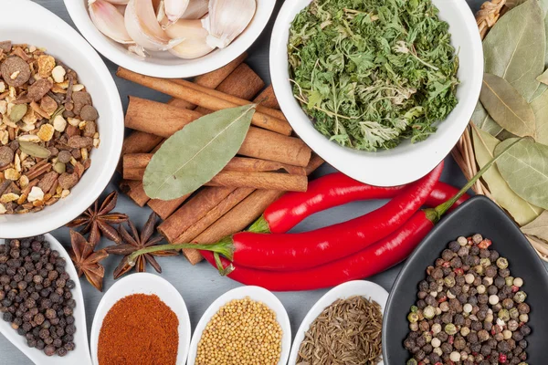 Herbs and spices — Stock Photo, Image