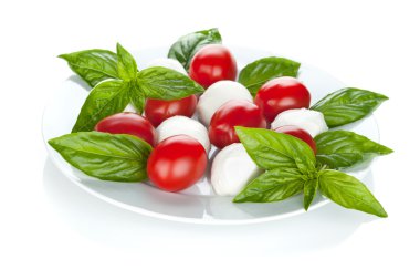 Caprese salatası