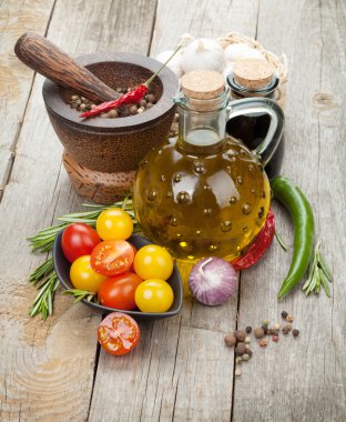 otlar, baharatlar ve baharat
