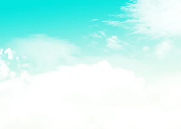 Błękitne niebo słoneczny — Zdjęcie stockowe
