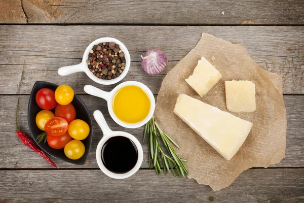 Parmesan cheese, herbs and spices — Stock Image Parmesan cheese, herbs and spices Stock Picture