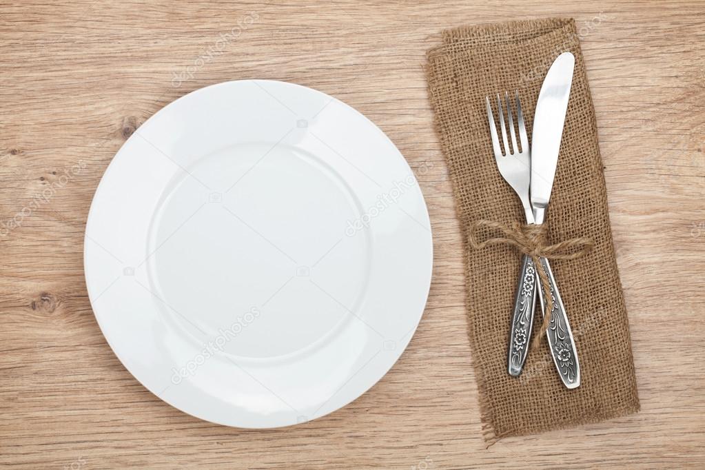 Empty plate and silverware set