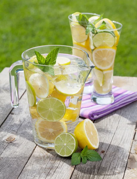 Limonada casera — Foto de Stock