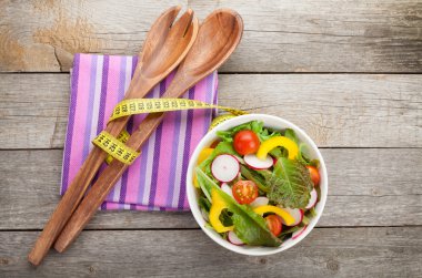 Taze sağlıklı salata
