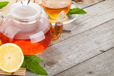 yeşil çay limon ve nane