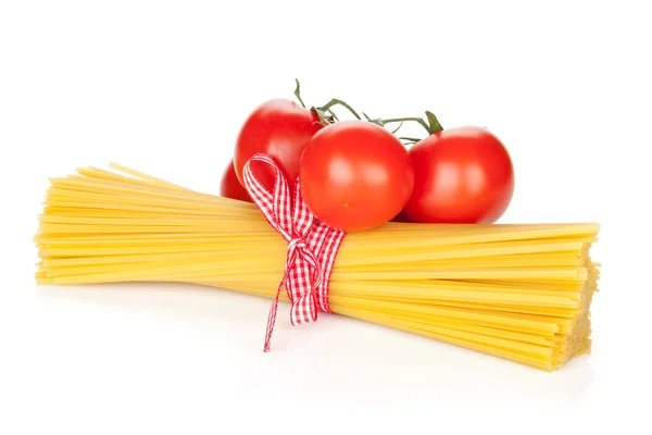 Nudeln mit Tomaten — Stockfoto