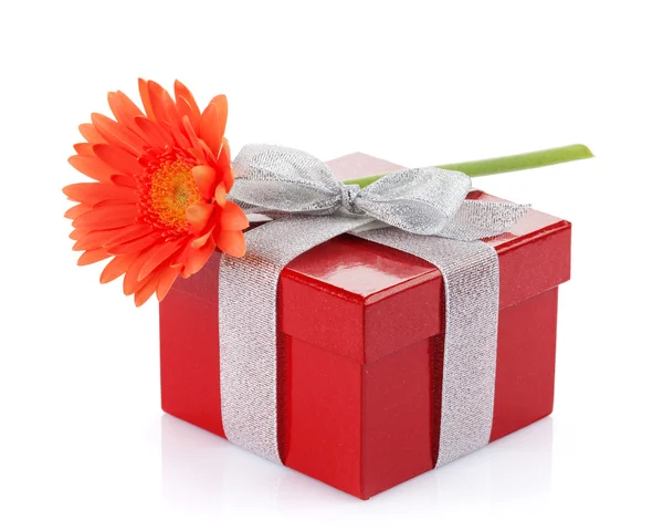 Flower over gift box — Stock Photo, Image