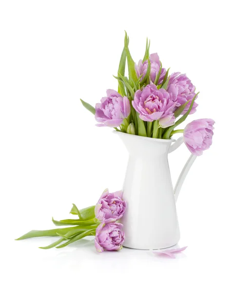 Ramo de tulipanes rosados en jarra —  Fotos de Stock