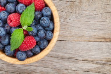 yaban mersini ve ahududu