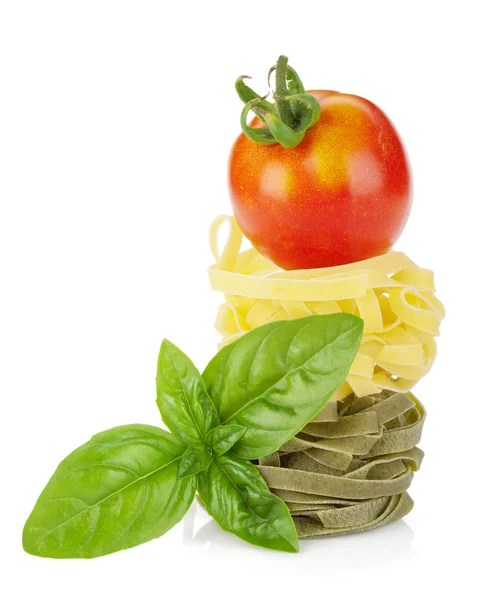 Italienische Nudeln mit Tomaten — Stockfoto