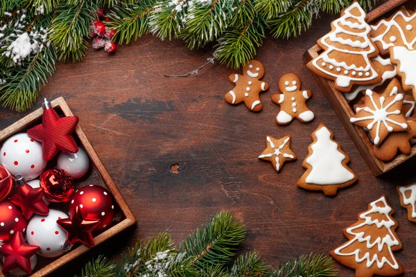 Χριστουγεννιάτικη Κάρτα Μπισκότα Και Διακόσμηση Πάνω Όψη Επίπεδη Θέσει Αντίγραφο — Φωτογραφία Αρχείου