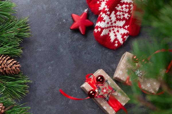 Vánoční Dárkové Krabice Řemeslnou Výzdobou Horní Pohled Plochý Ležel Kopírovacím — Stock fotografie
