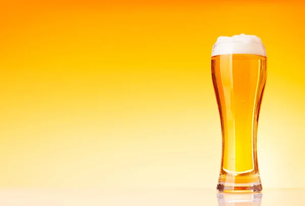 Glass Lager Beer Front Yellow Background Studio Shot Copy Space — Stock Photo, Image