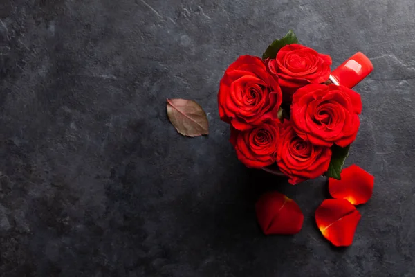 Rosblommor Kaffekopp Och Kronblad Alla Hjärtans Dag Gratulationskort Med Plats — Stockfoto