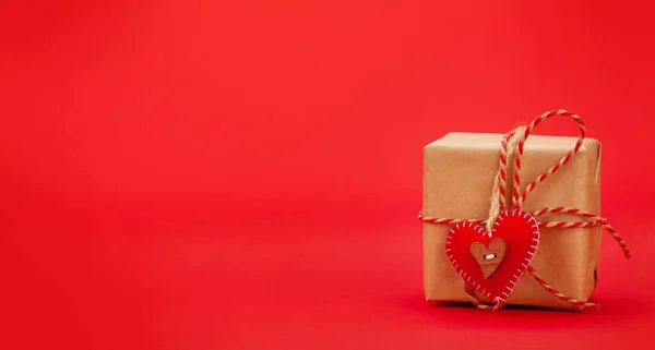 Dia Dos Namorados Modelo Cartão Saudação Caixa Presente Com Decoração — Fotografia de Stock