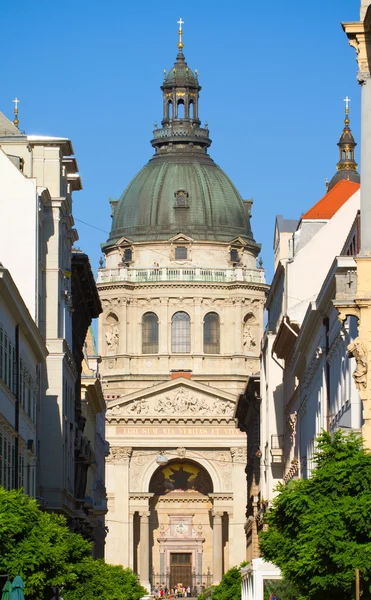 Heiliger stiefvater basilika in budapest, ungarn — Stockfoto